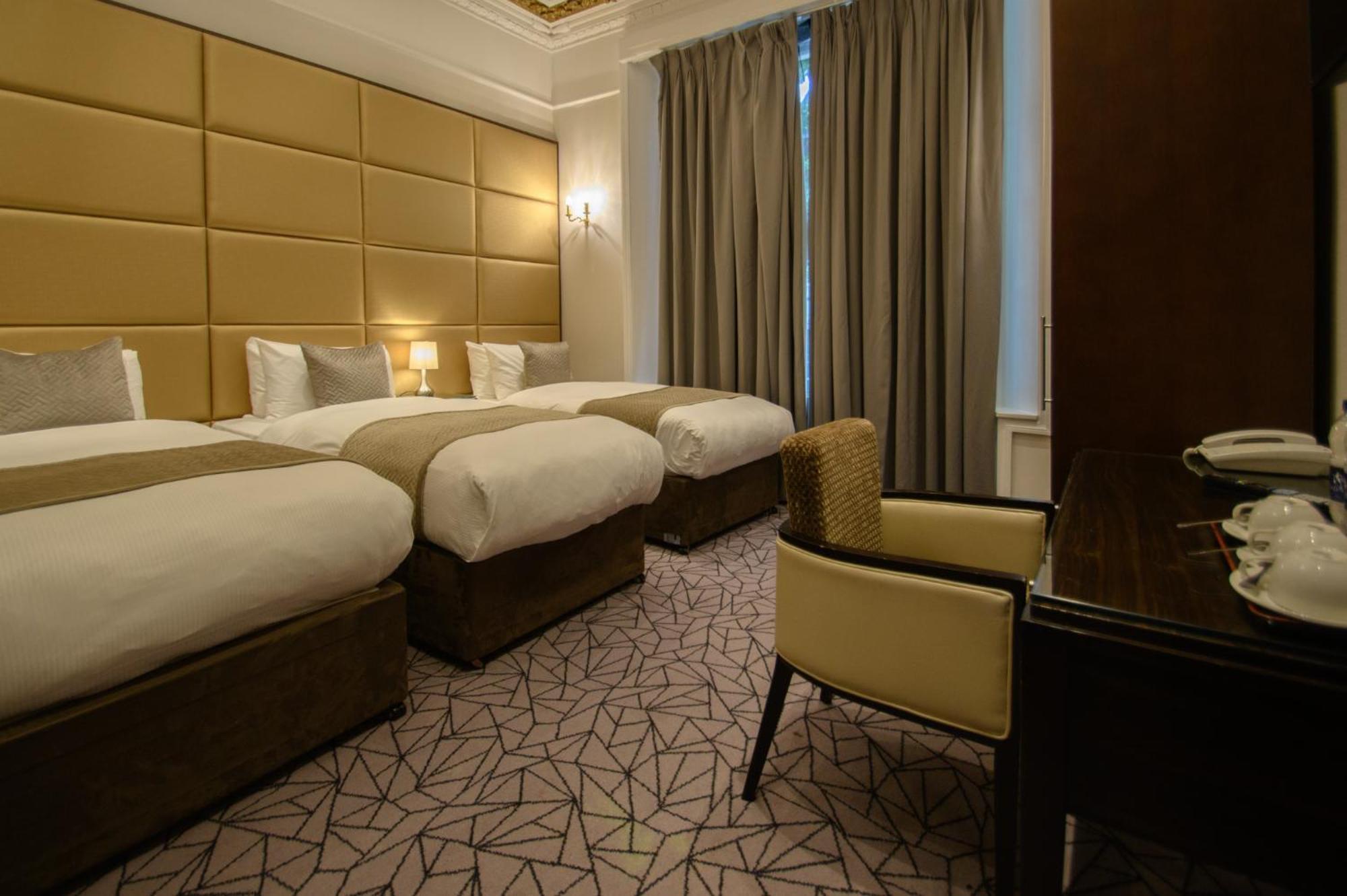 Hotel Hyde Park International 4*