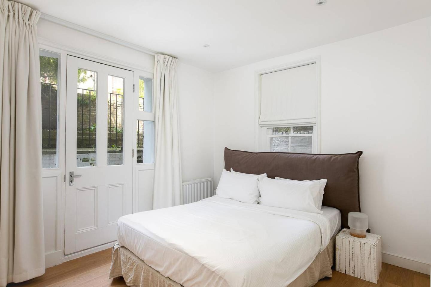 Stylish 2br In West Kensington , 4 Guests Londen