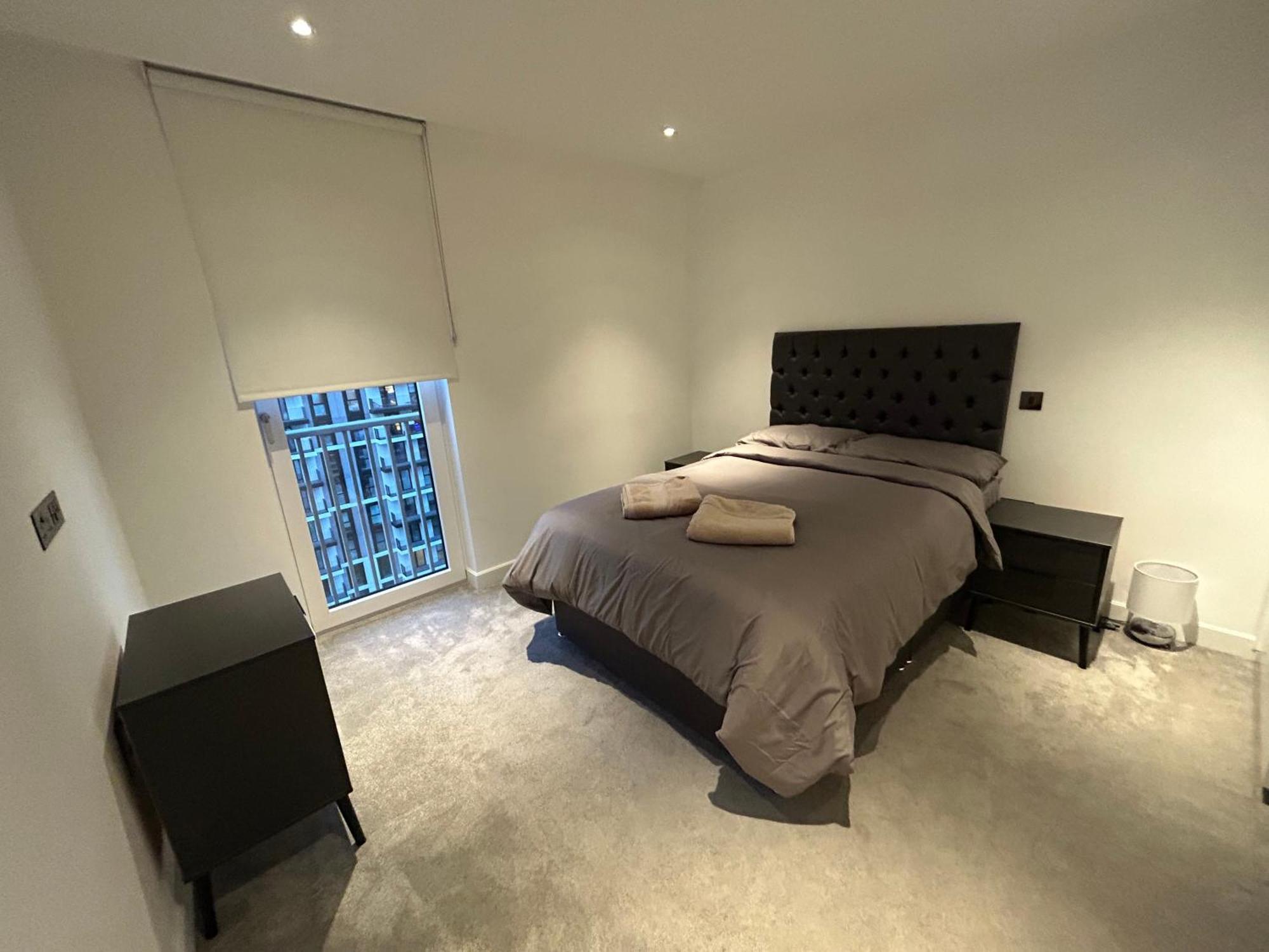 Luxury 2 Bed 2 Bath Modern Flat In White Apartamento *