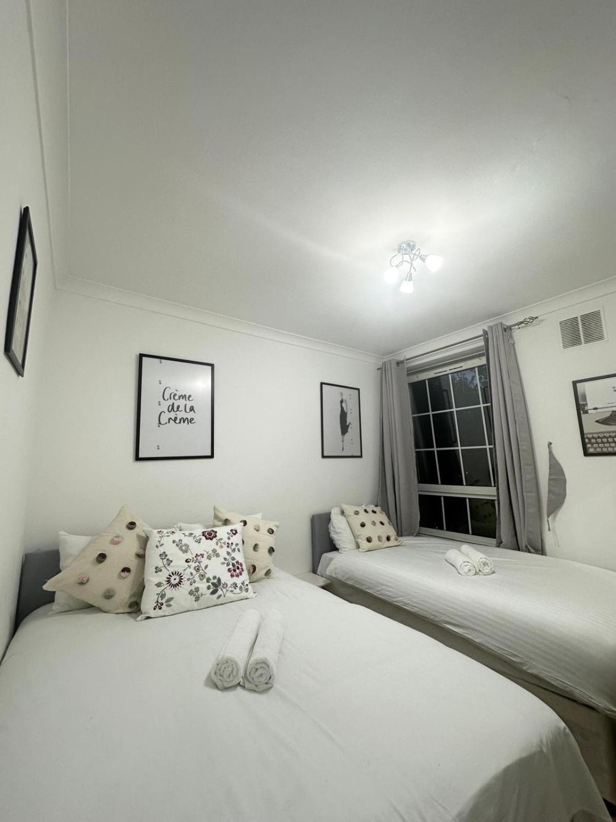 Budget Grey House Londres