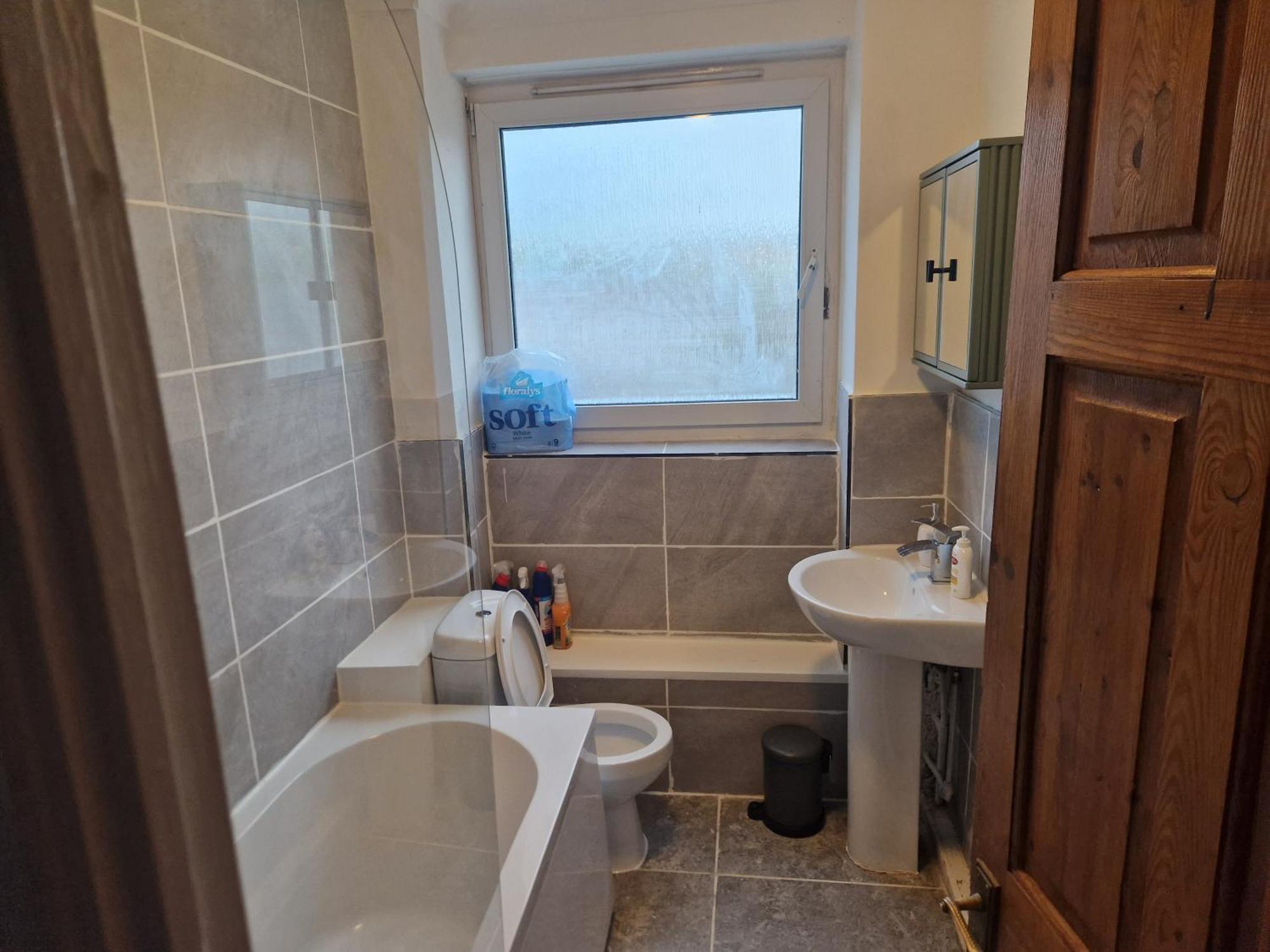 Leilighet A Lovely Two Bedrooms Flat *