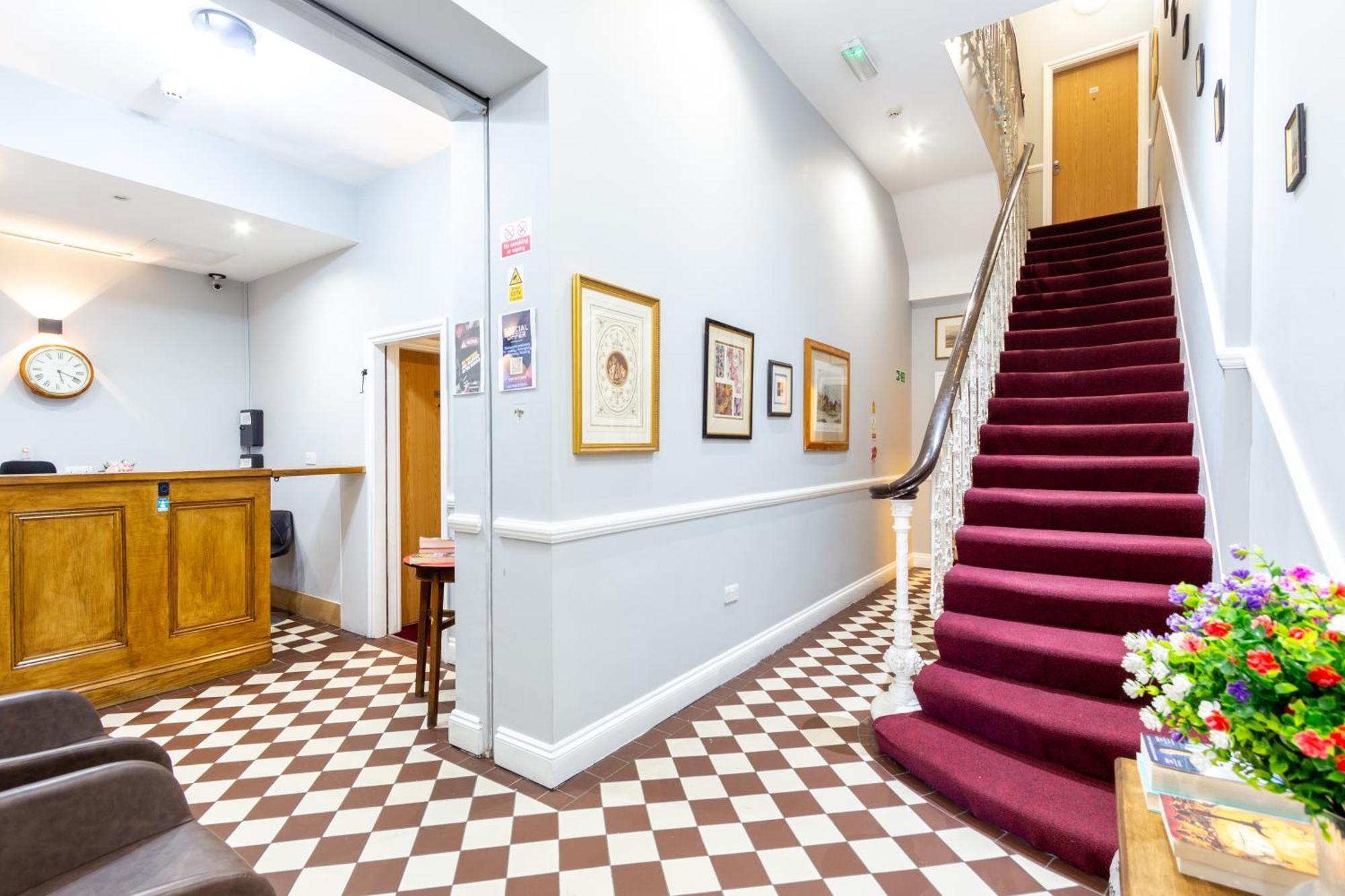 Coronation Hotel Londen