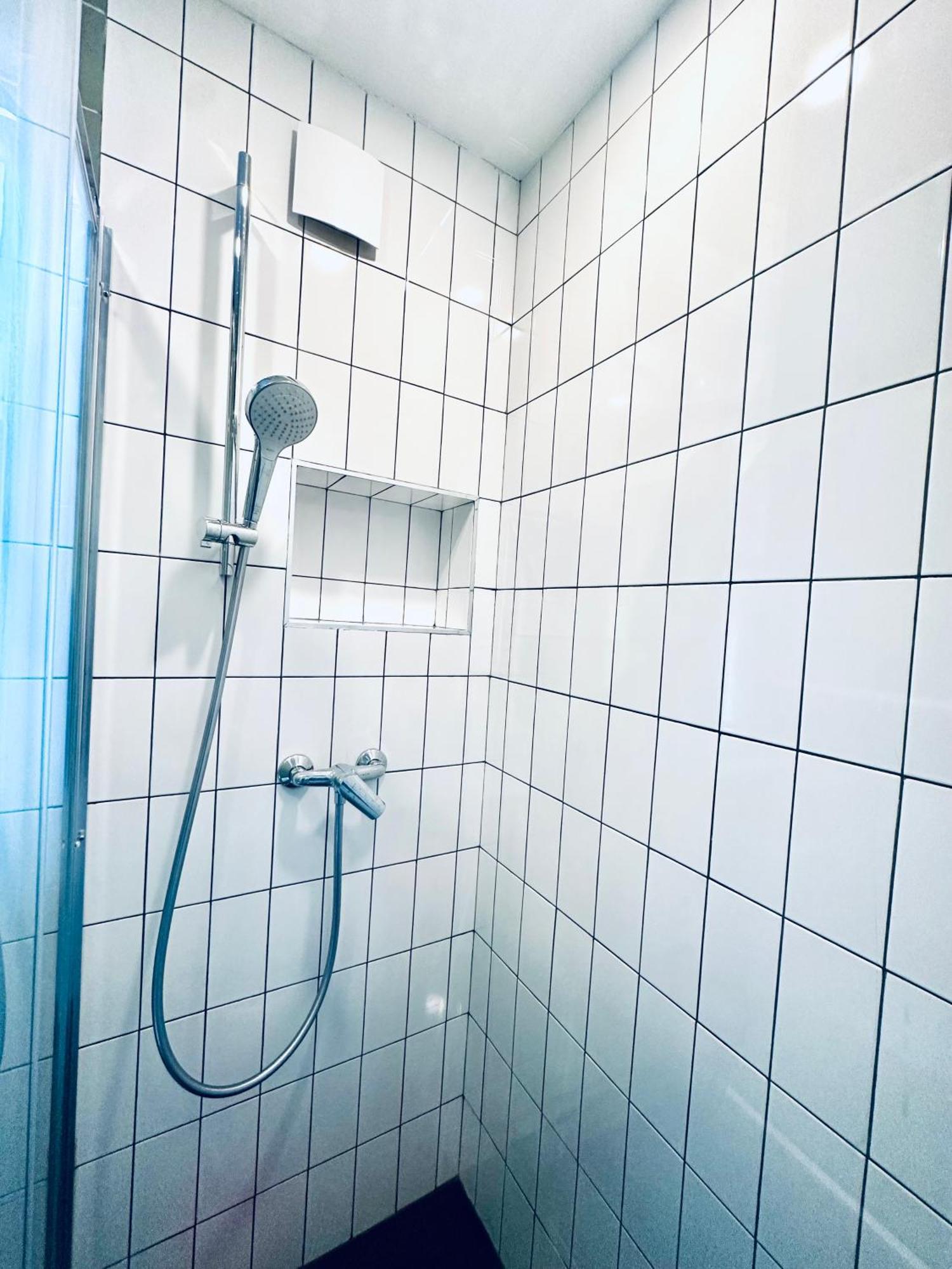 Covent Garden Newly Renovated Apartment London