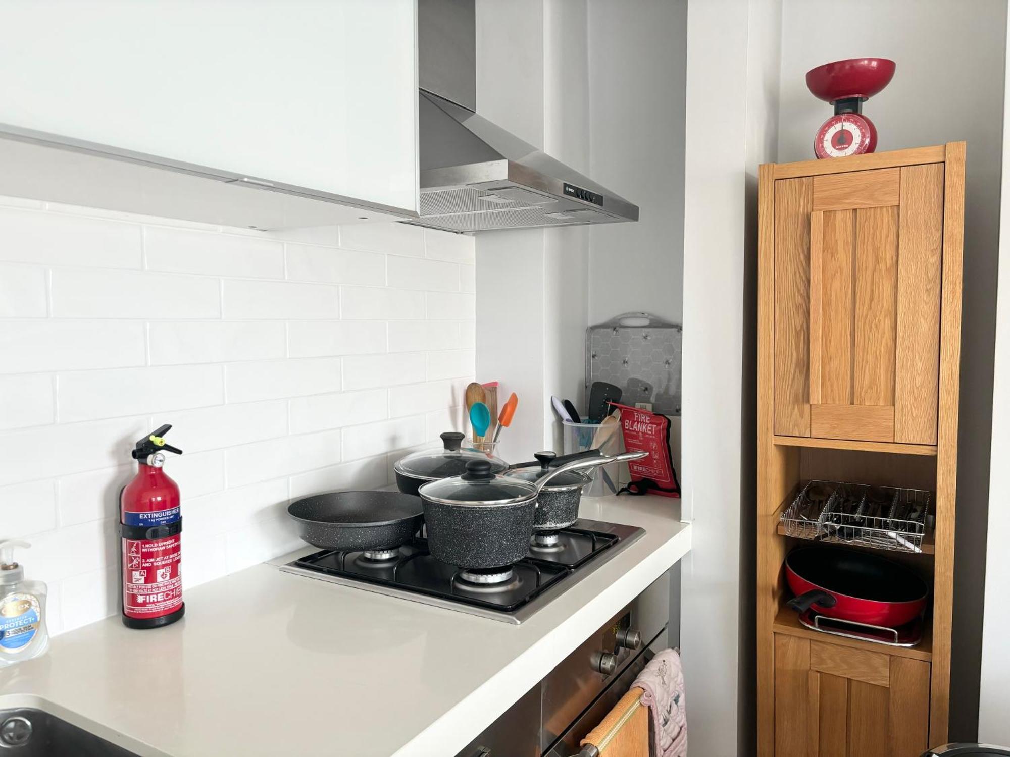 Victorian Modern Two Bedrooms Flat In West Kensington With Skyline View * Londen