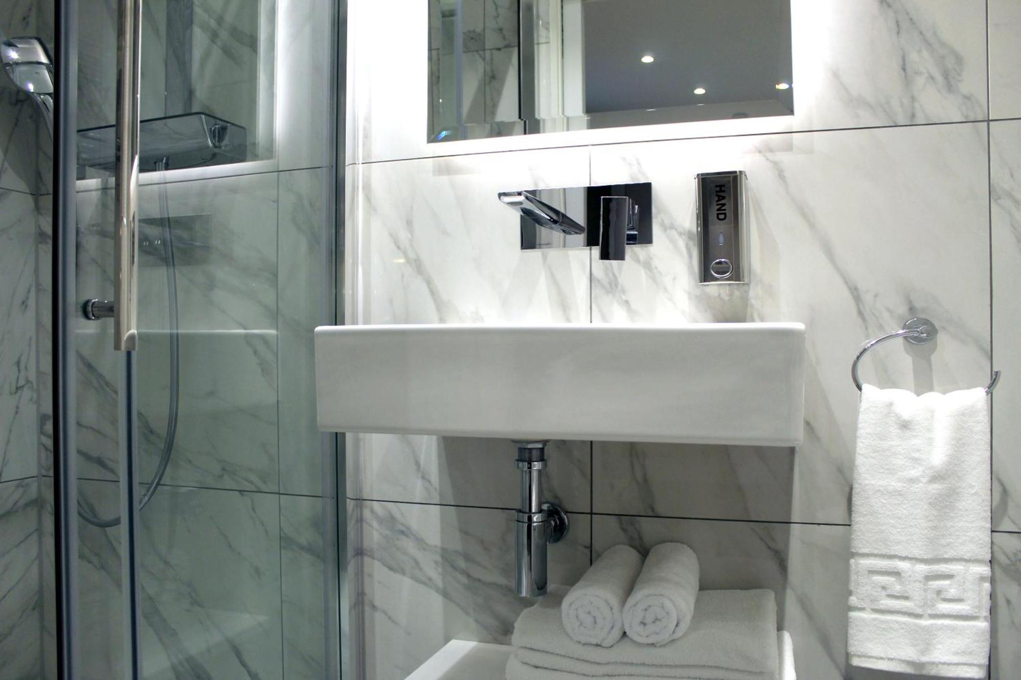 Nox Waterloo Apartahotel 4*