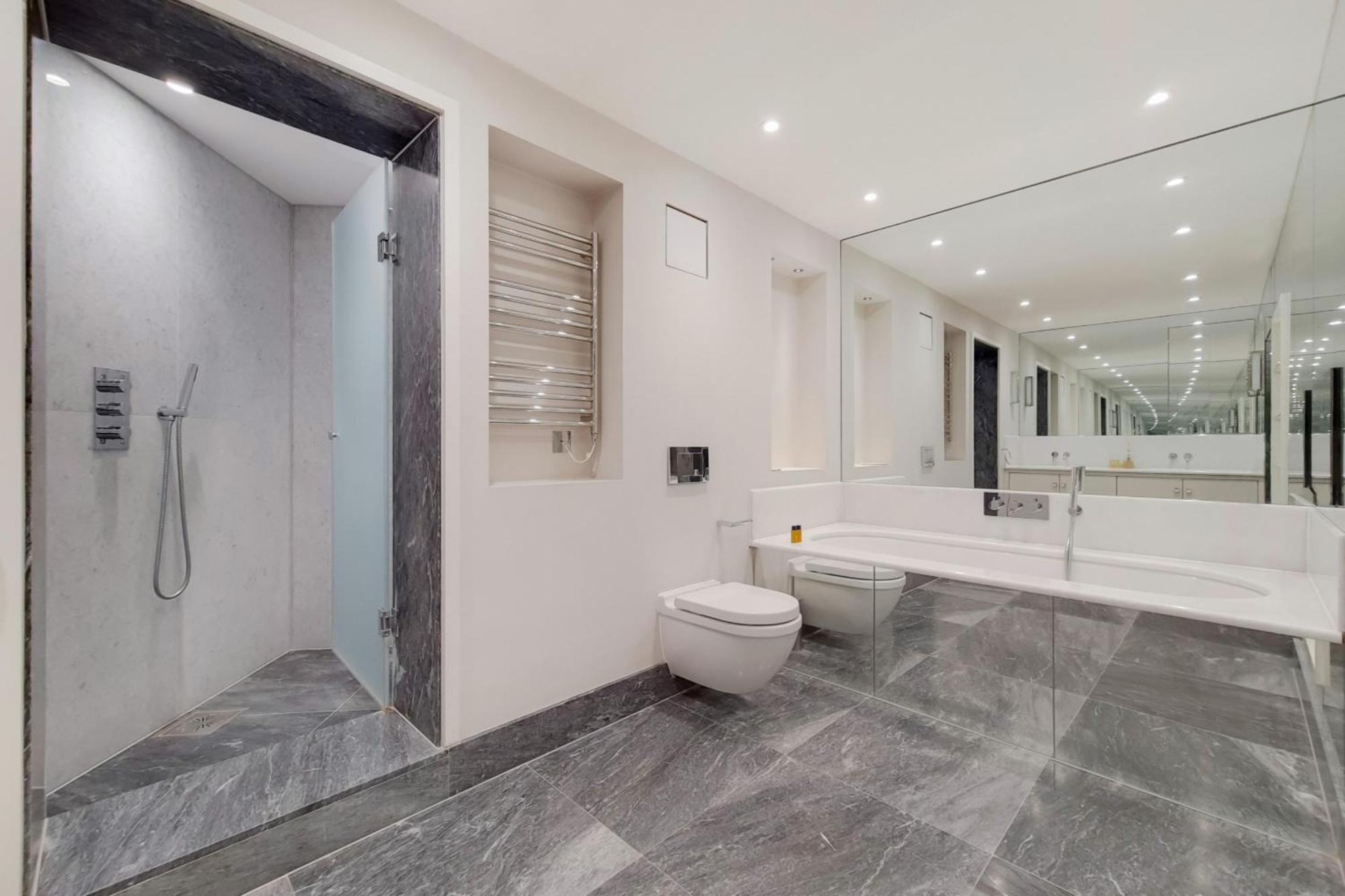 Apartment Sir Hans Sloane London