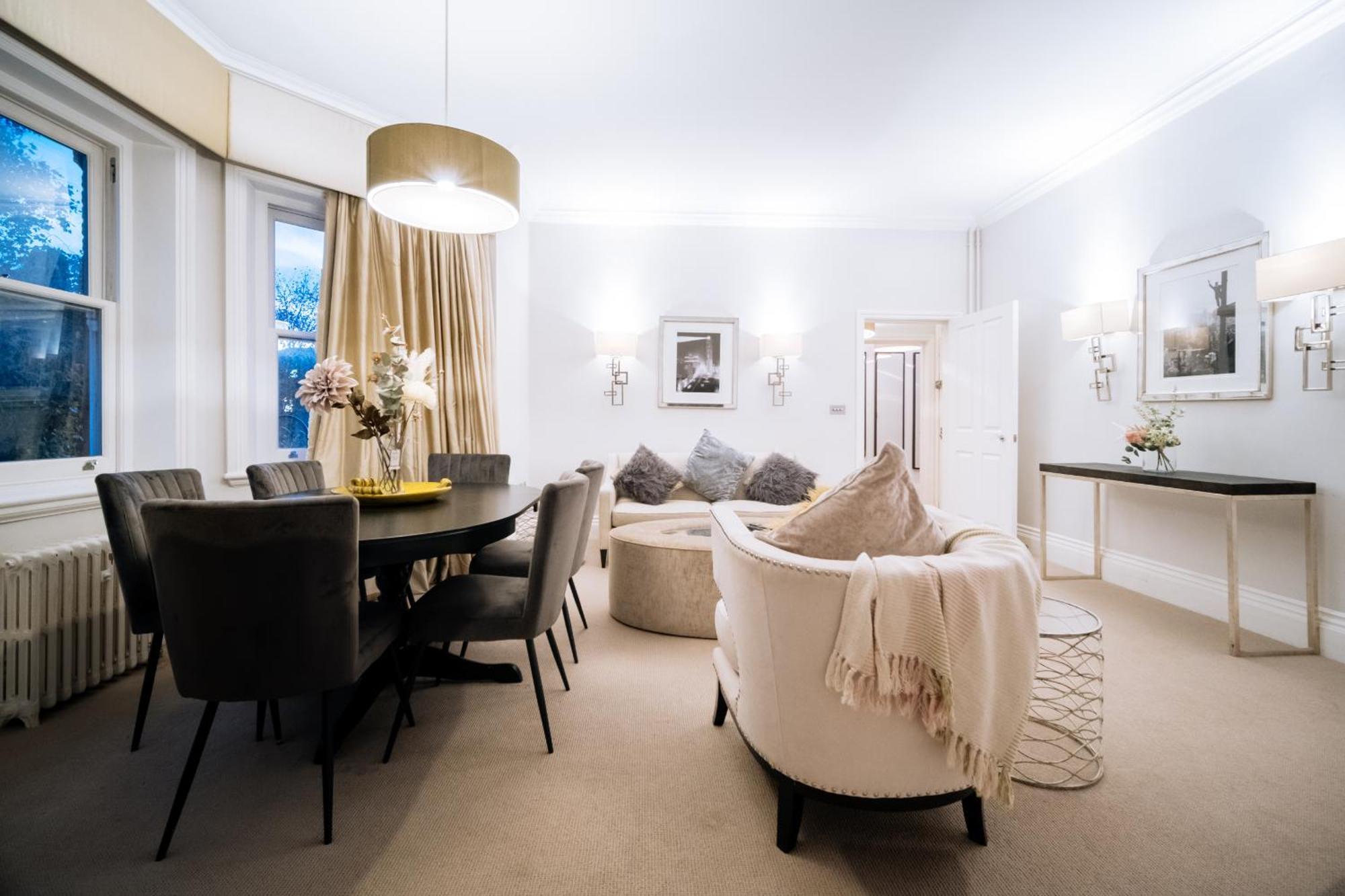 Sir Hans Sloane Apartment *