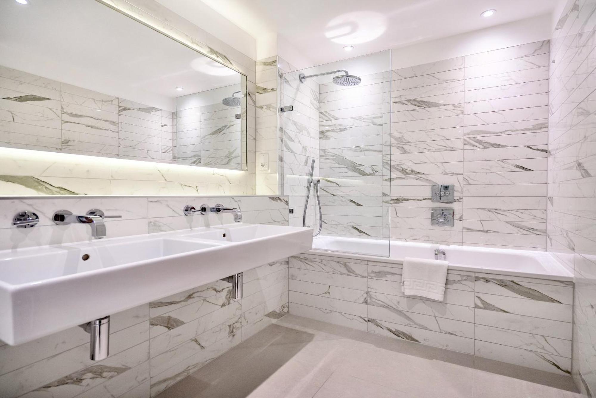 Be - The Lincoln's Residences * London