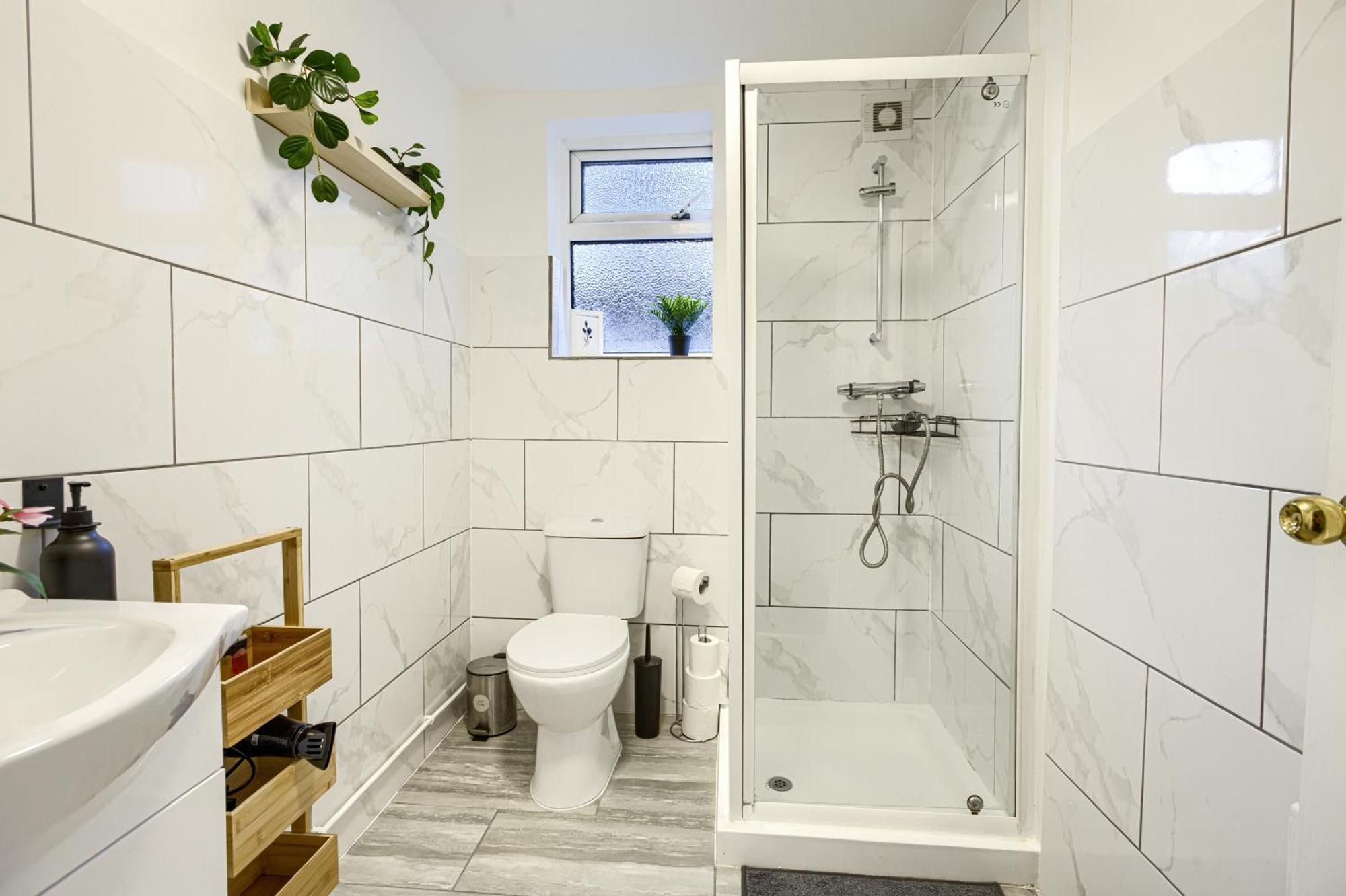 Hackney Deluxe Apartment