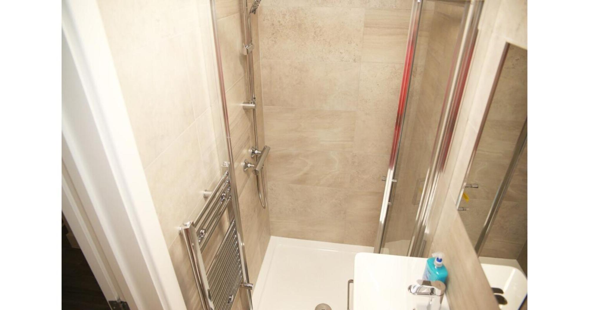 Guest house Cricklewood Deluxe Ensuite *