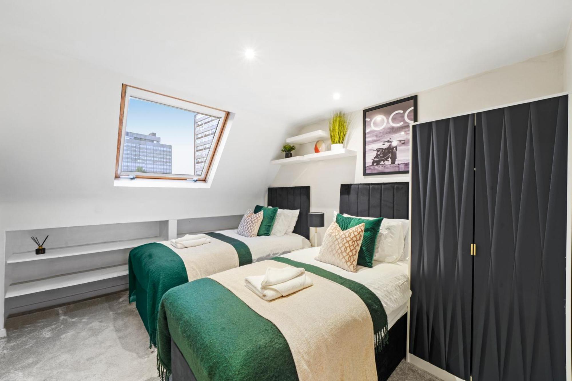 Apartment Beautiful Flat In Fulham - Great Views!- Sleeps 6 London