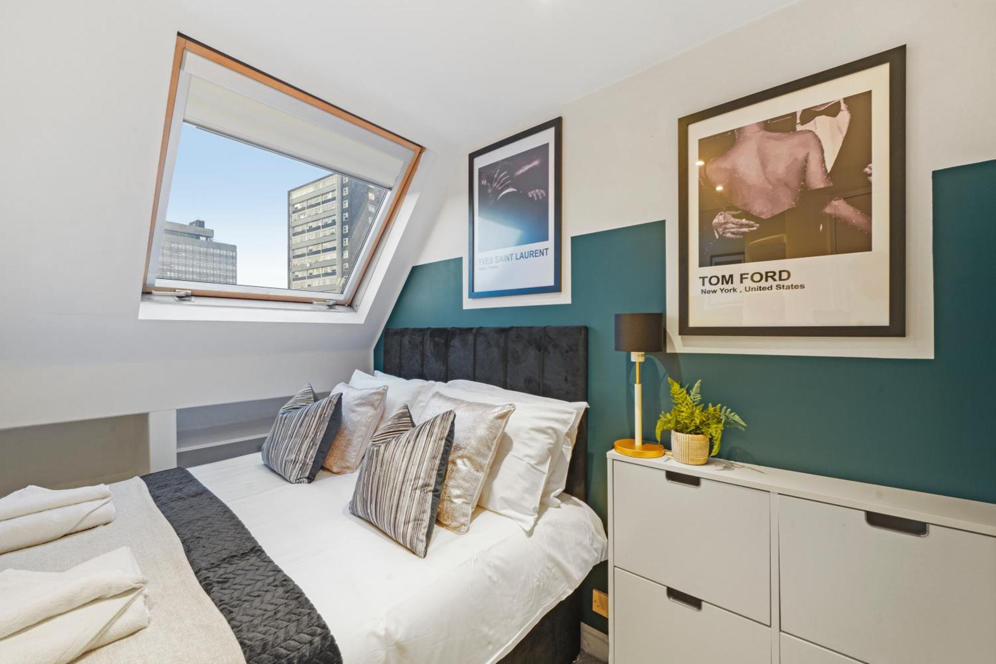 Beautiful Flat In Fulham - Great Views!- Sleeps 6 Apartment London
