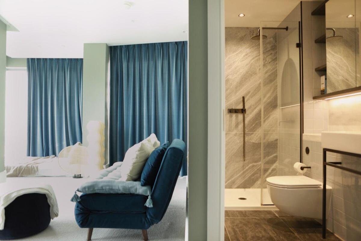 Appartement O2- Luxurious 3bd Flat With Stunning View Balcony Londen
