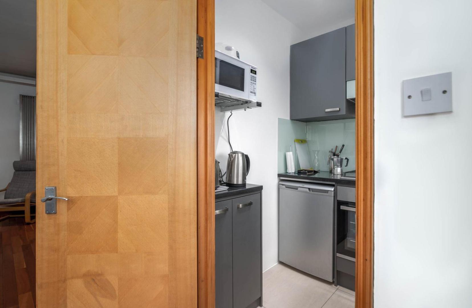 Guestready - Central Converted Mews In Bayswater Appartement