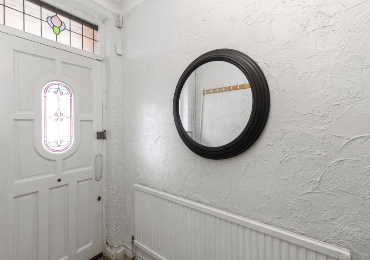 Downshill Way Lovely 4 Bedroom In Appartement Londen