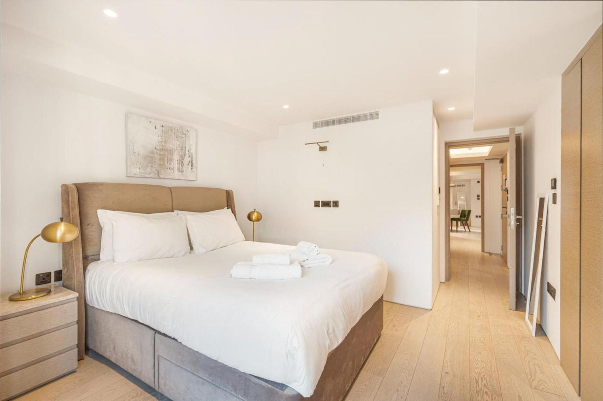 Apartment Maddox Street *