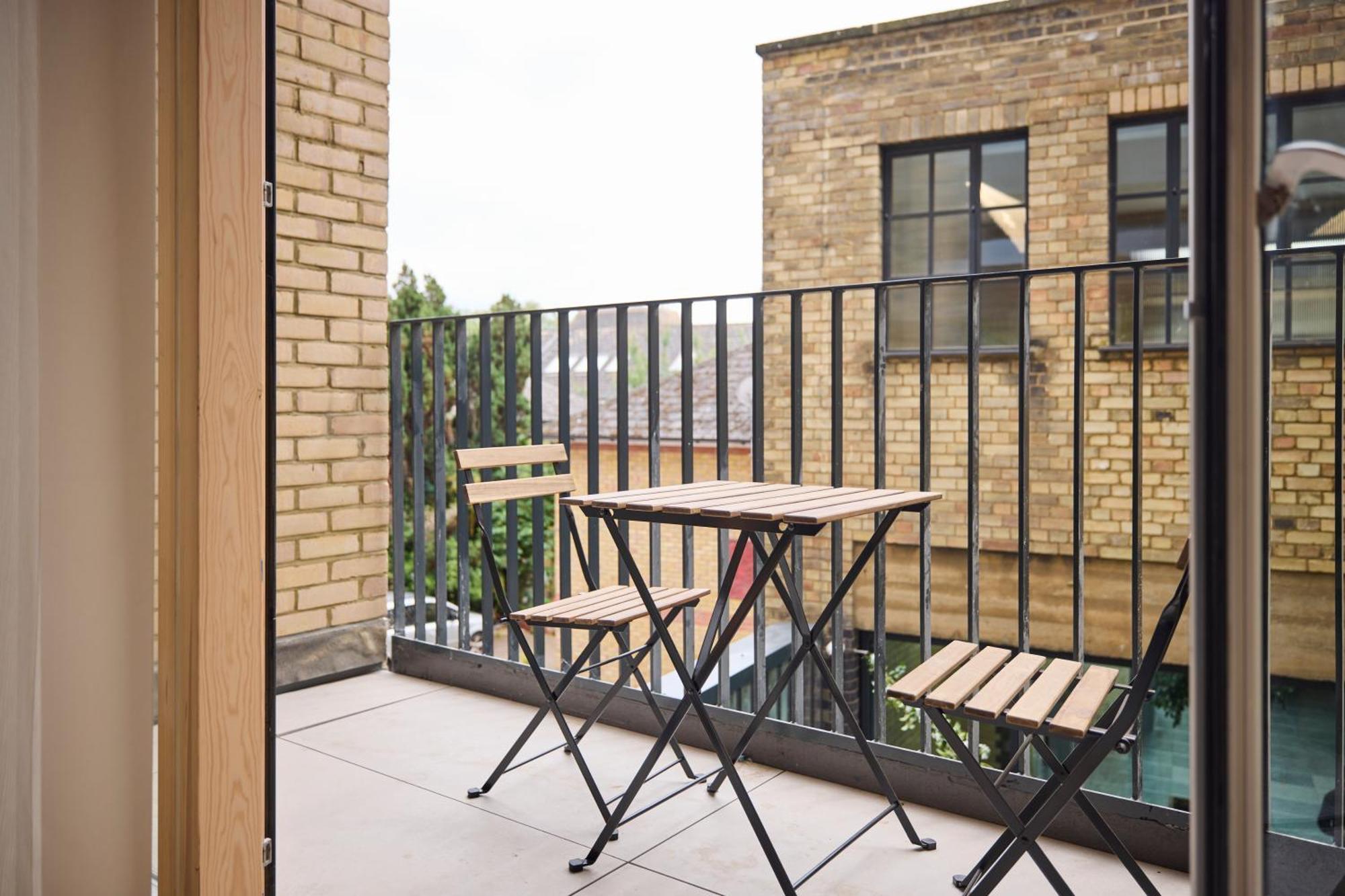 Leilighet The East Mile Place - Cosy 2bdr Flat With Balcony London
