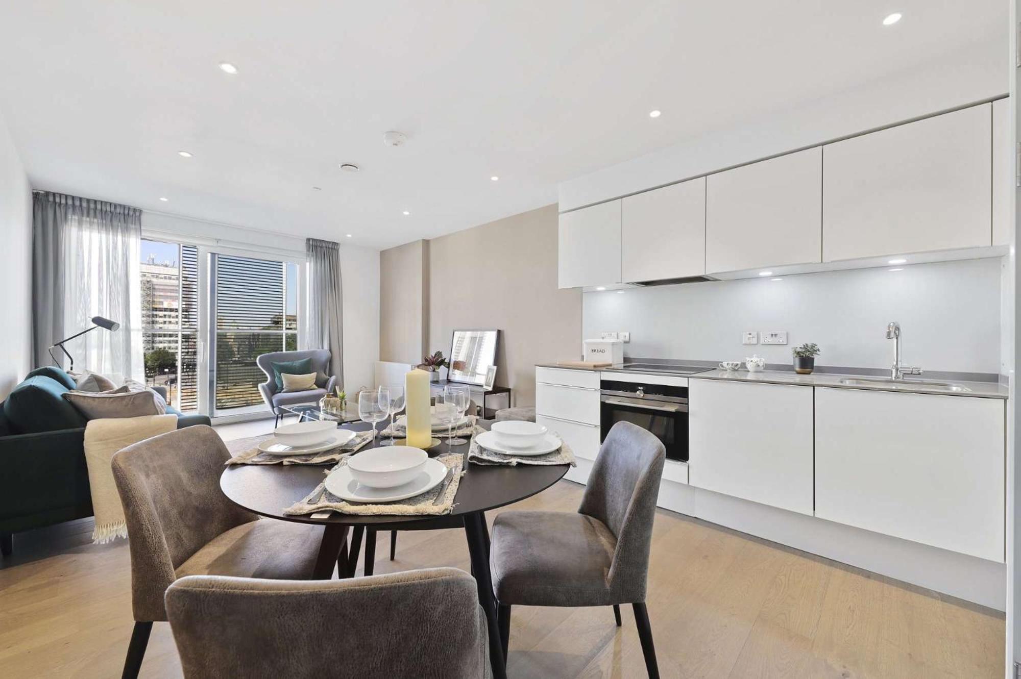 Apartment Wonderful Luxury 2br Oasis In Enctre London