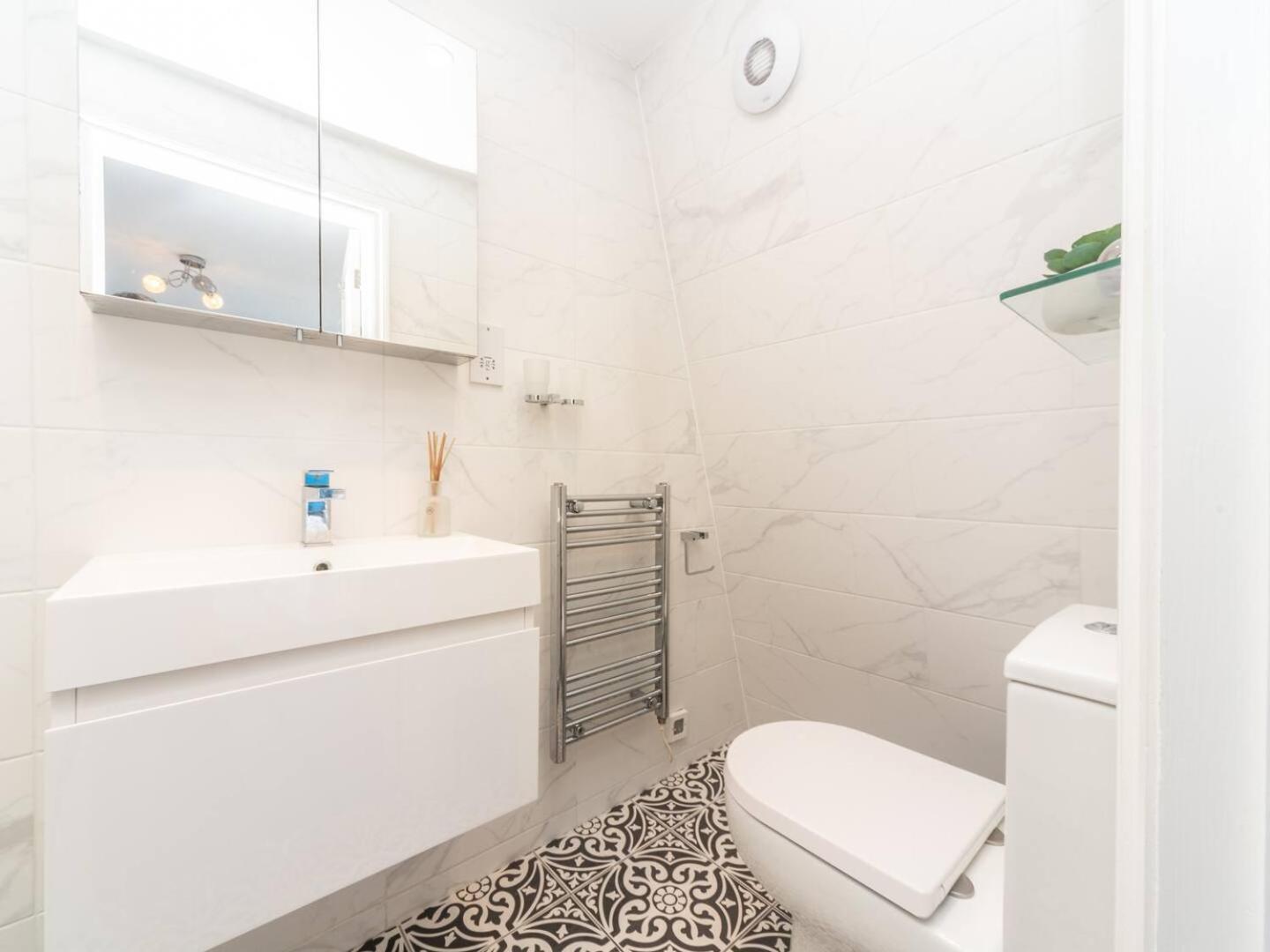 Pass The Keys - Wonderful Family In Earlsfield Holiday home *