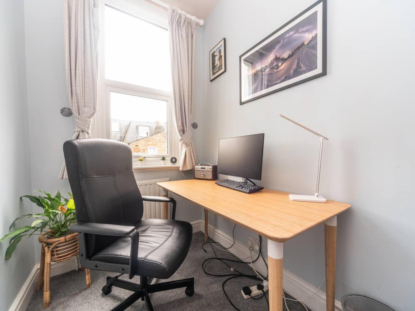 Holiday home Pass The Keys - Wonderful Family In Earlsfield *