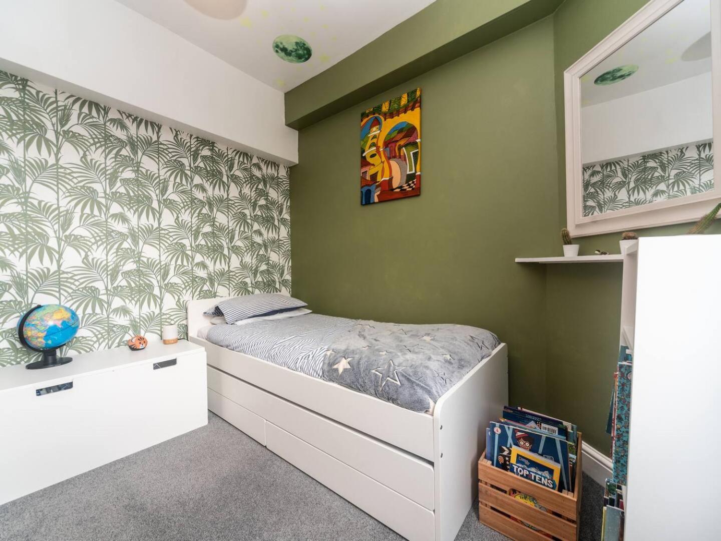 Holiday home Pass The Keys - Wonderful Family In Earlsfield *