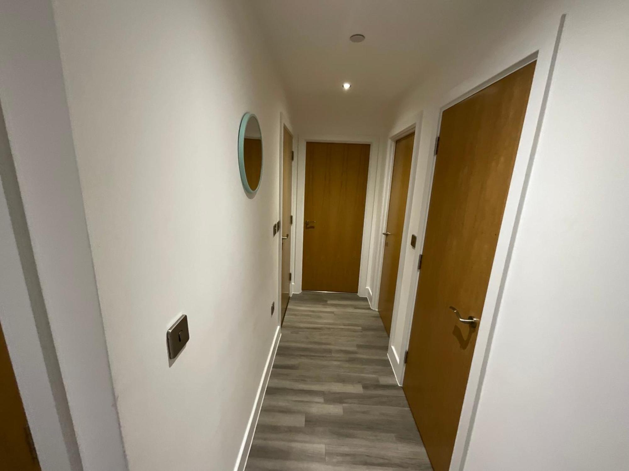 1br Gem In Shared Near O2 Arena & Excel With Patio, Private Bath, Free Parking & Garden * Londen