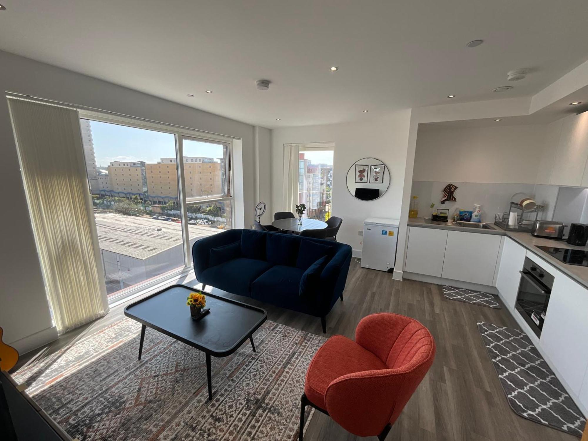 1br Gem In Shared Near O2 Arena & Excel With Patio, Private Bath, Free Parking & Garden Appartement