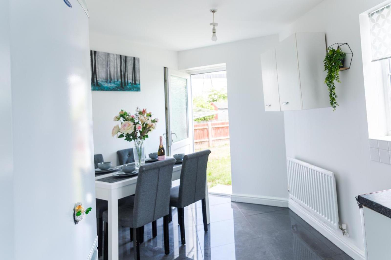 Holiday home Barking Leisure And Contractor London