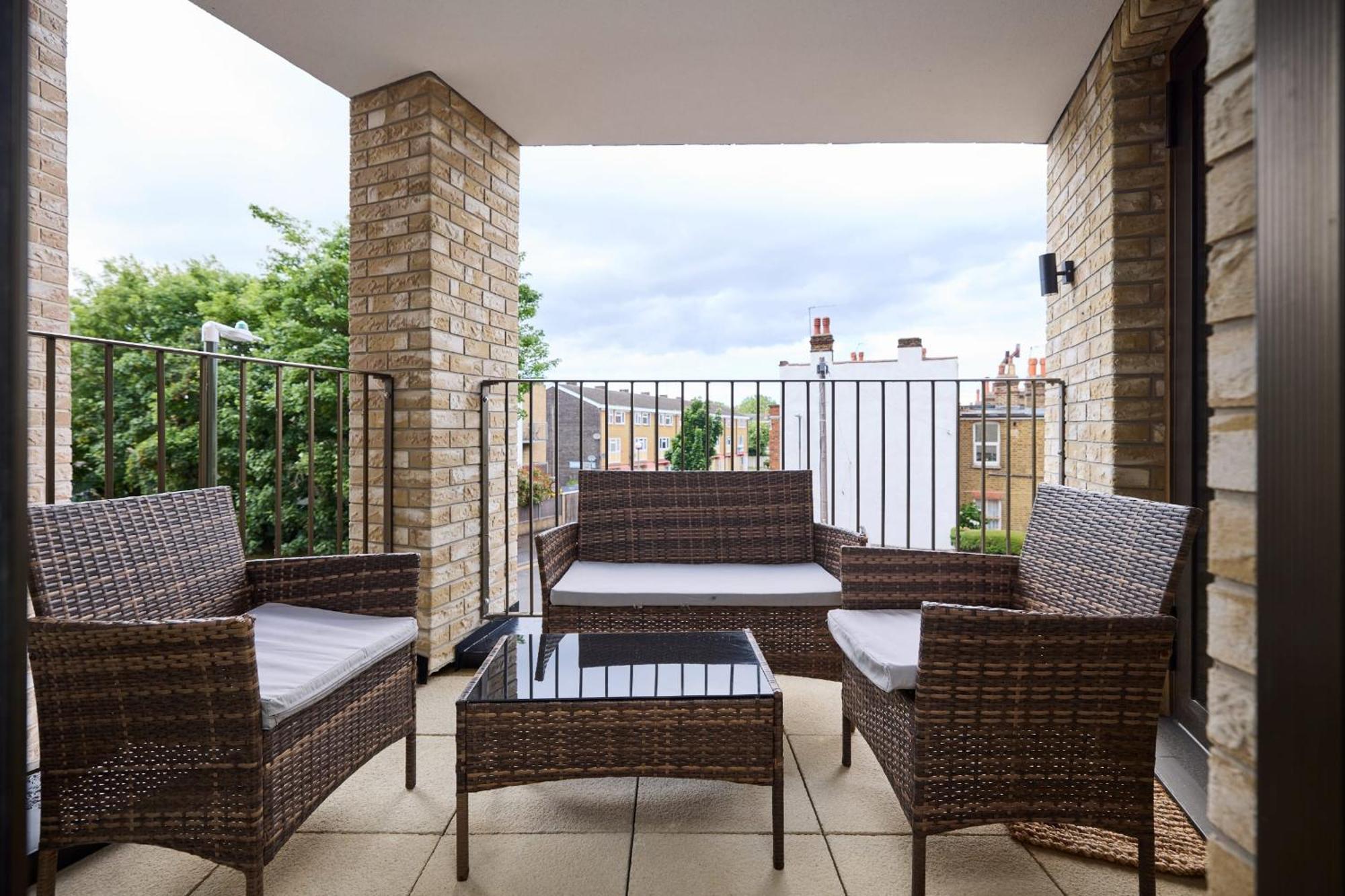 Appartement The South Wimbledon Escape - Lovely 3bdr With Balcony Londen