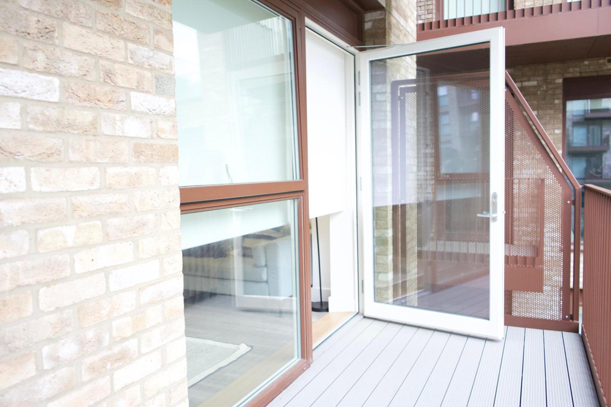 Luxury Flat In Royal Wharf Londres