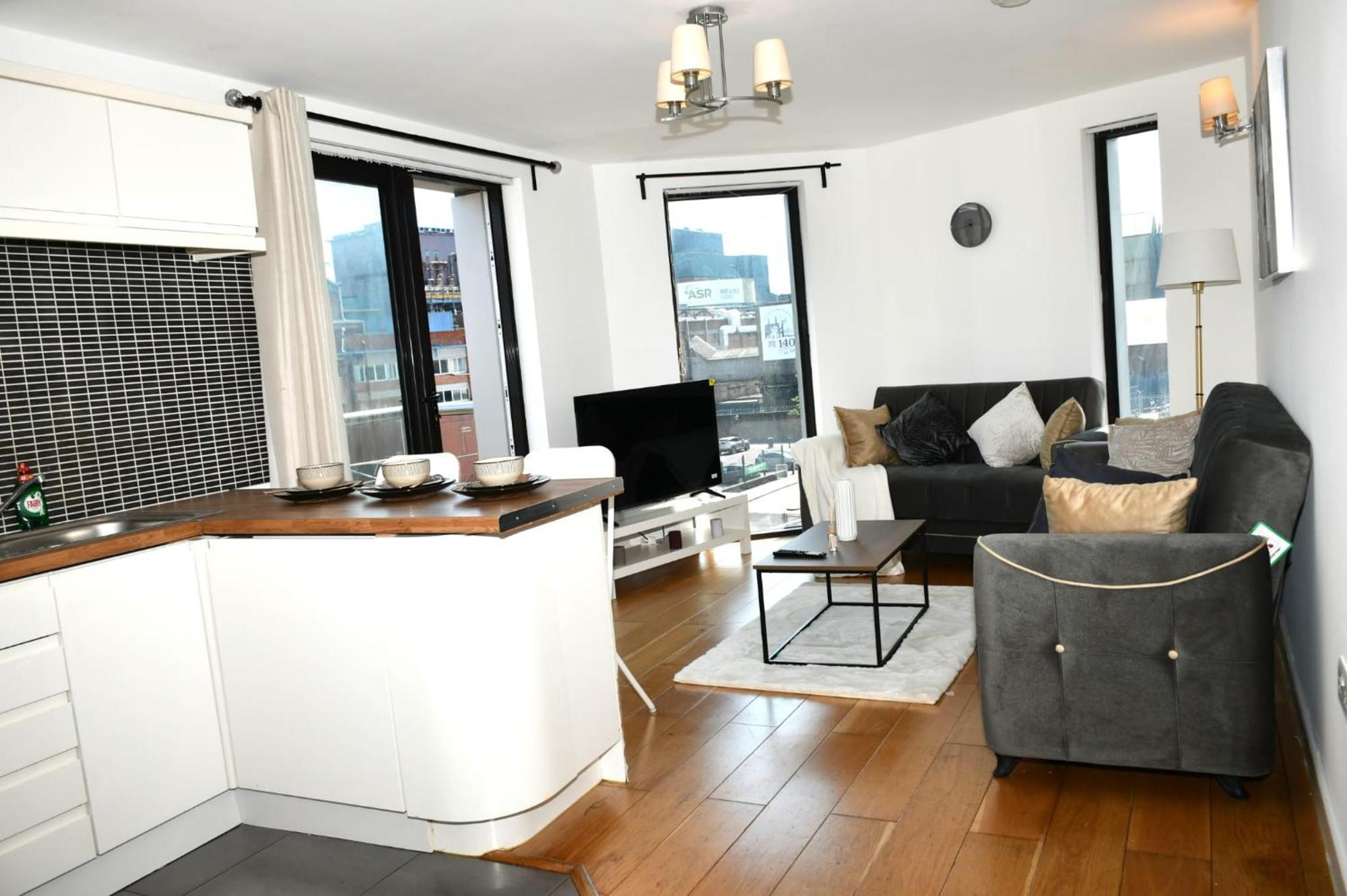 Apartment Spacious 2bedroom In Airport *