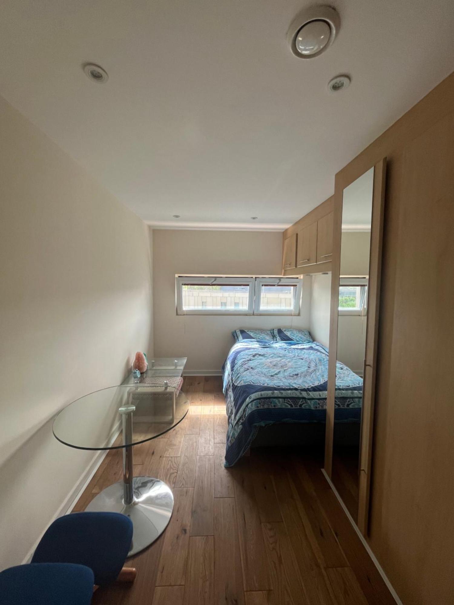 Apartment Modern 1bd Flat - 5 Min Walk To Battersea Park! *