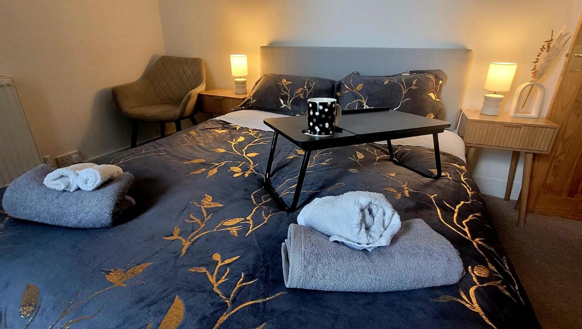 Apartment Stylish And Bright Flat In N8 Turnpike Lane - Piccadilly Line