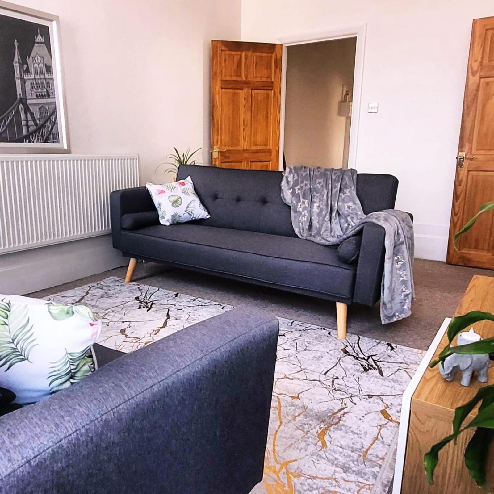 Apartment Stylish And Bright Flat In N8 Turnpike Lane - Piccadilly Line
