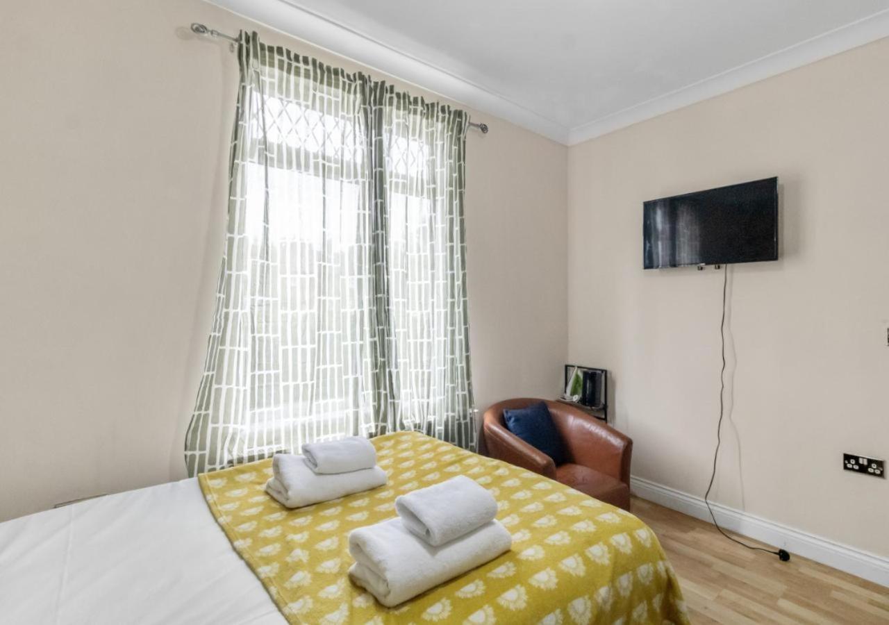 Apartment The Roundway Styles & Cosy Private In *