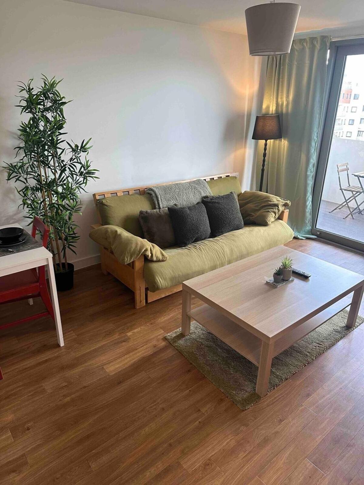 Leilighet Entire 2 Bedroom Flat *