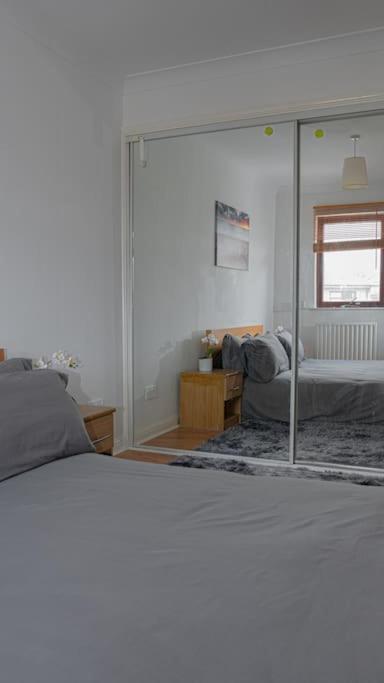 Stylish Waterfront Appartement Londen