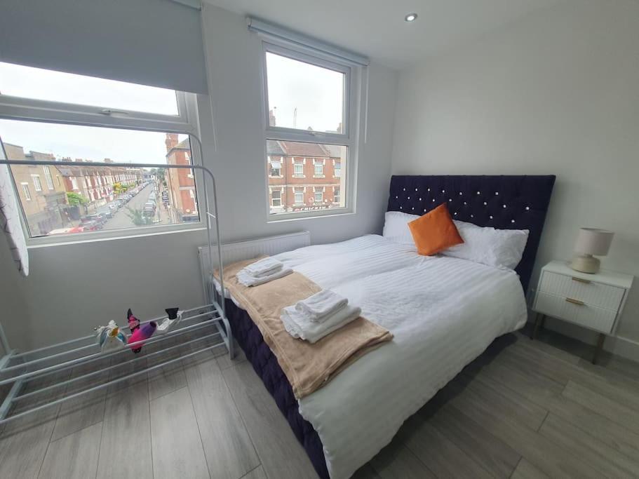5 Appartement *