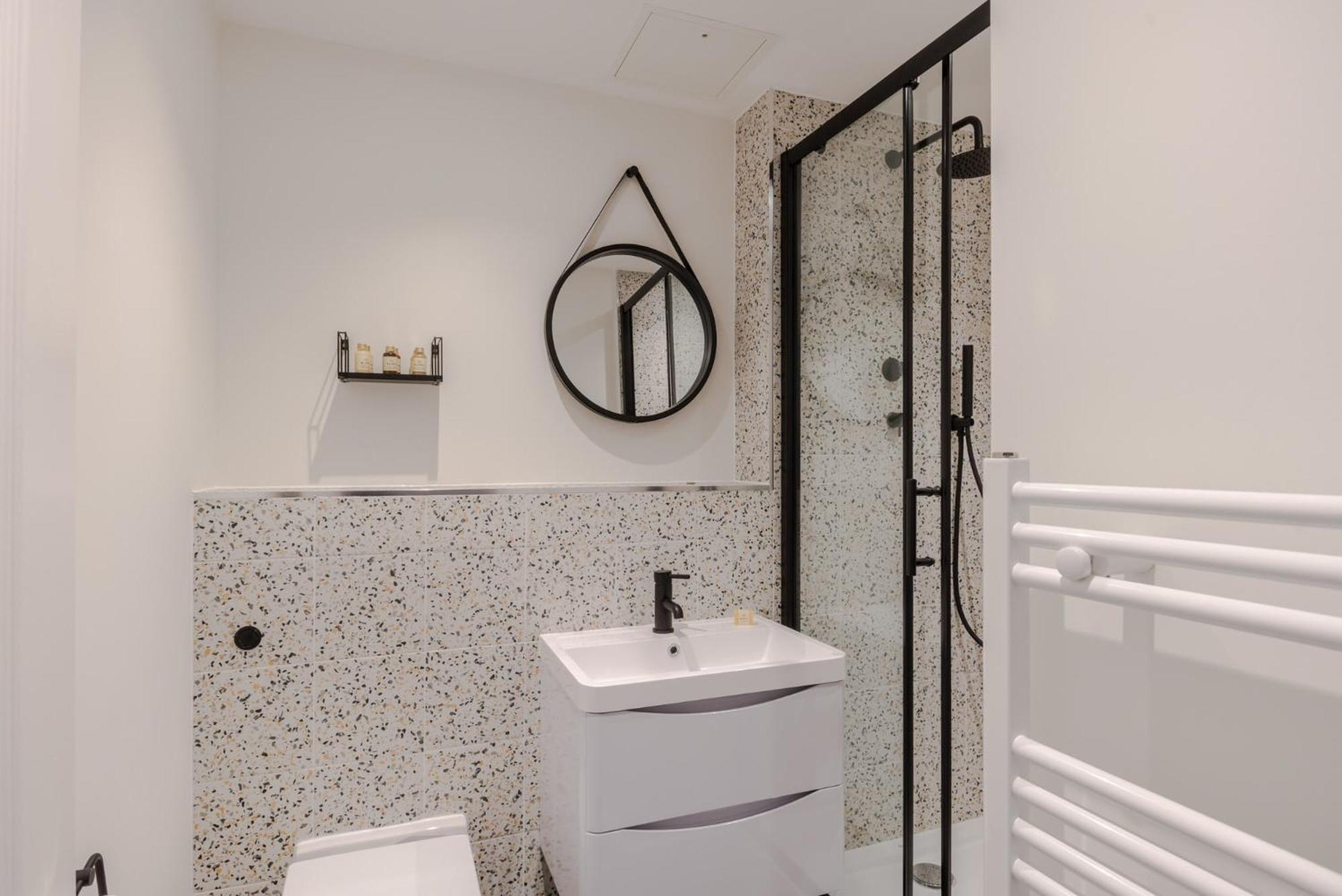 The Flirty Chambers - Fitzrovia - By Frankie Says London