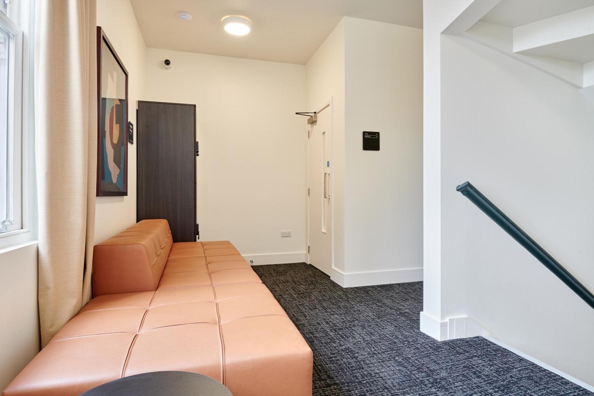 Sonder The Prince, Vauxhall Hotell
