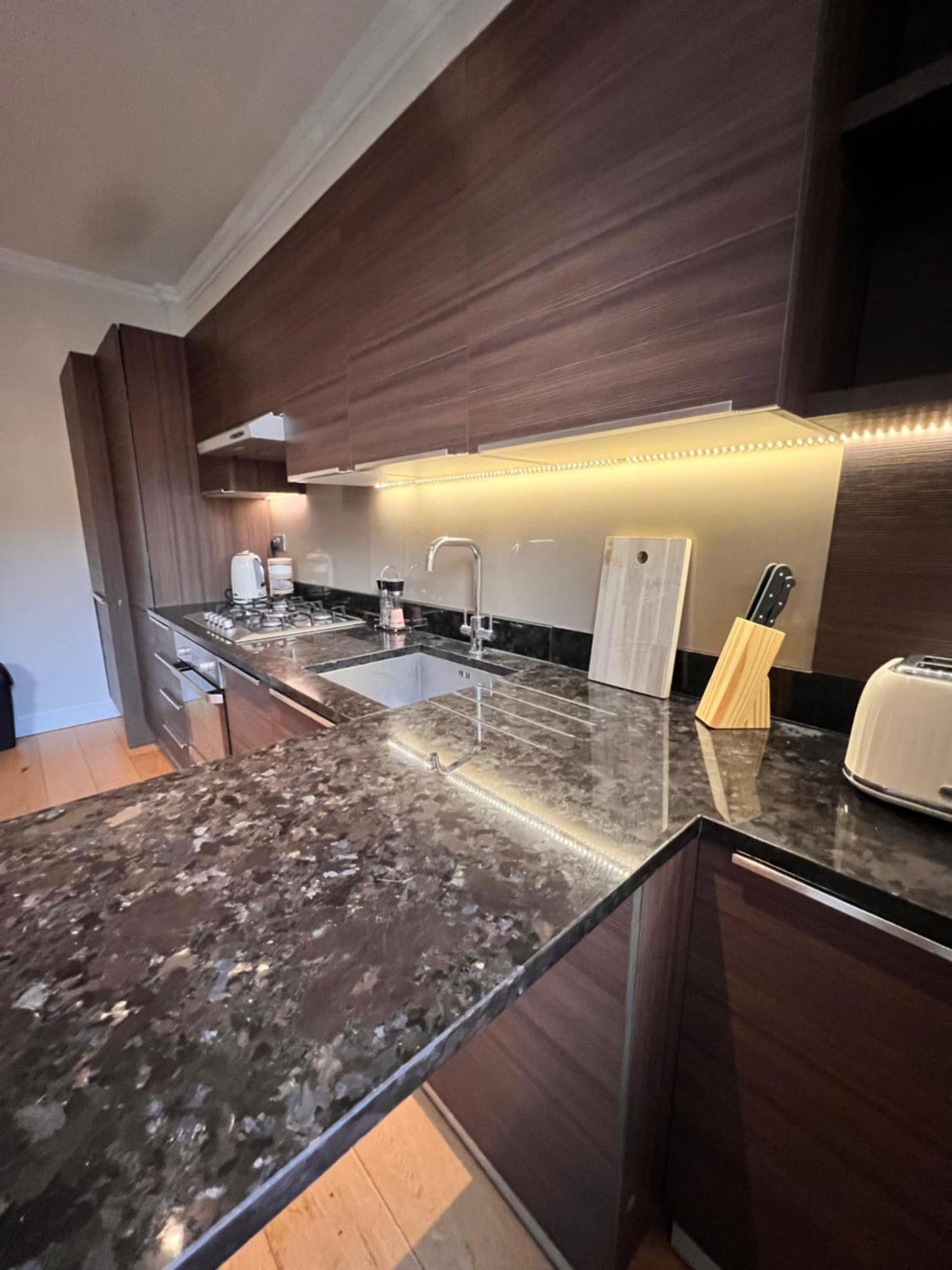 Beautiful One Bedroom Near Business Design Centre Islington Appartement