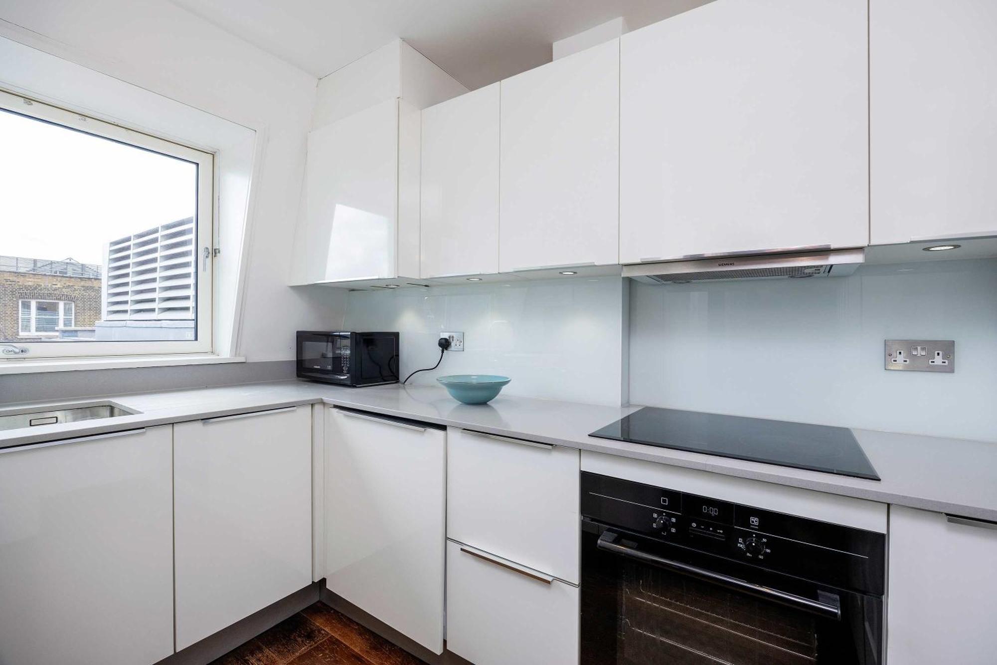 Apartment Veeve - Covent Garden's Secret