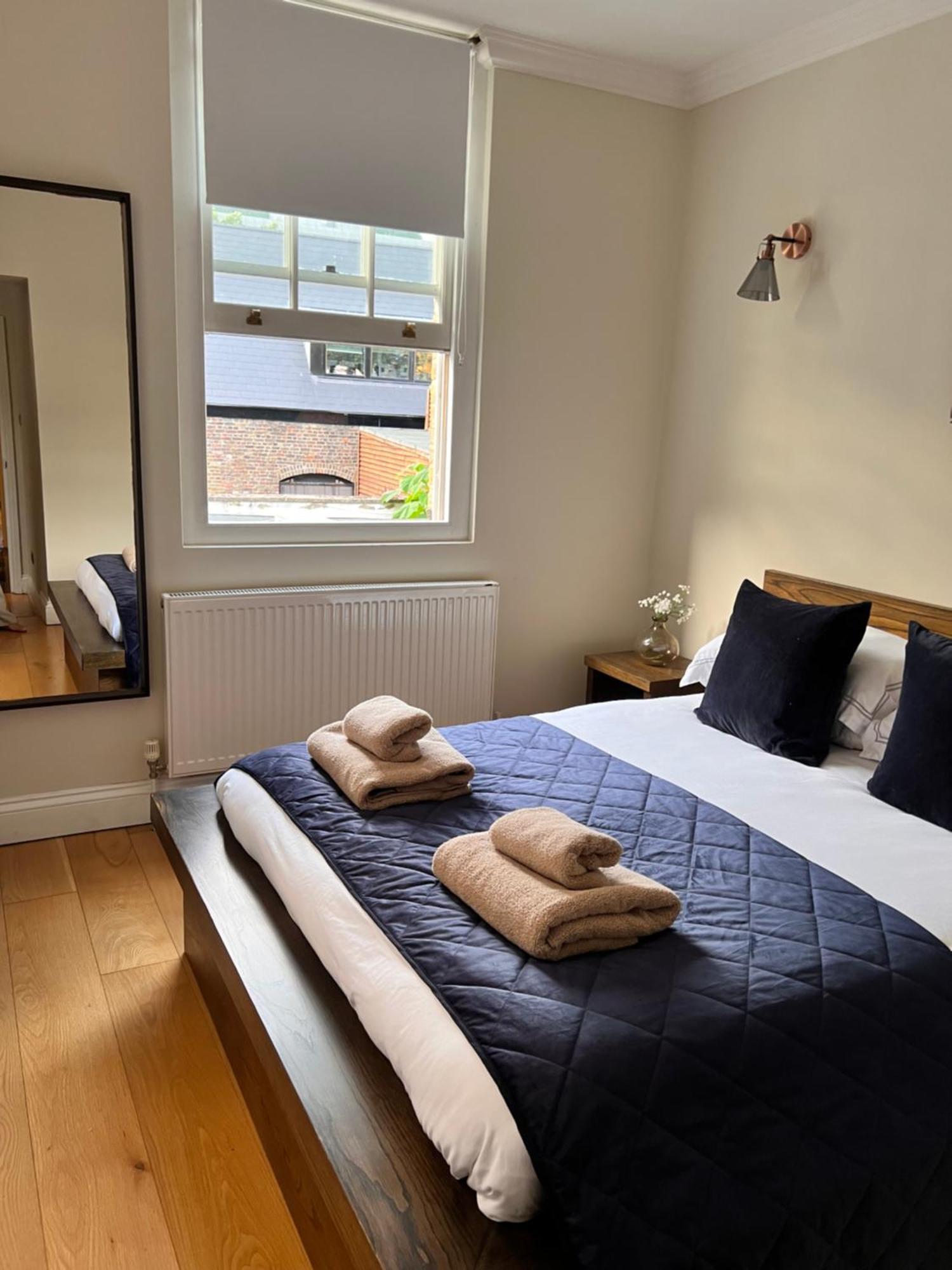 Beautiful One Bedroom Near Business Design Centre Islington Appartement