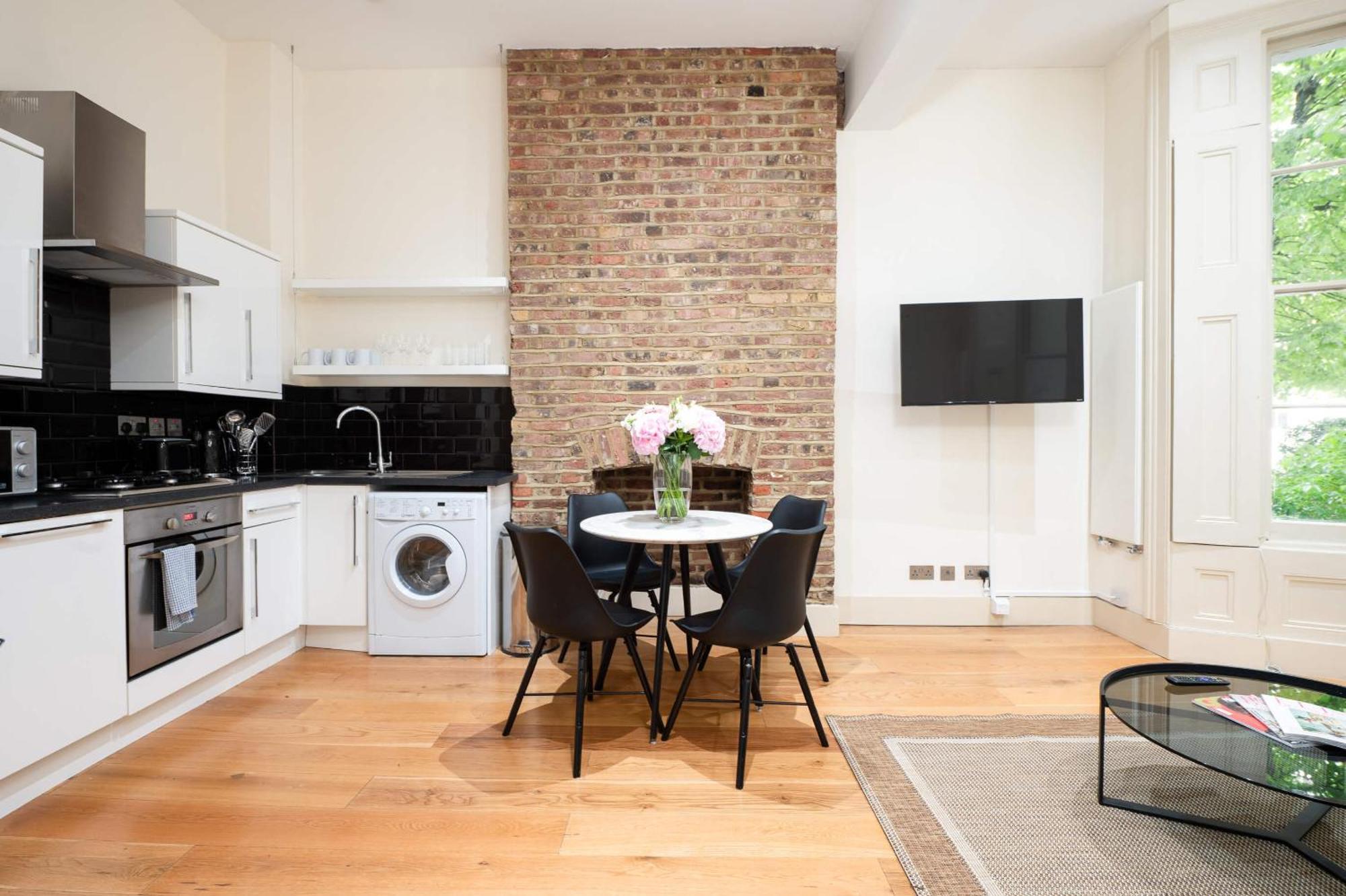 Apartment Capital - Aldridge Road *