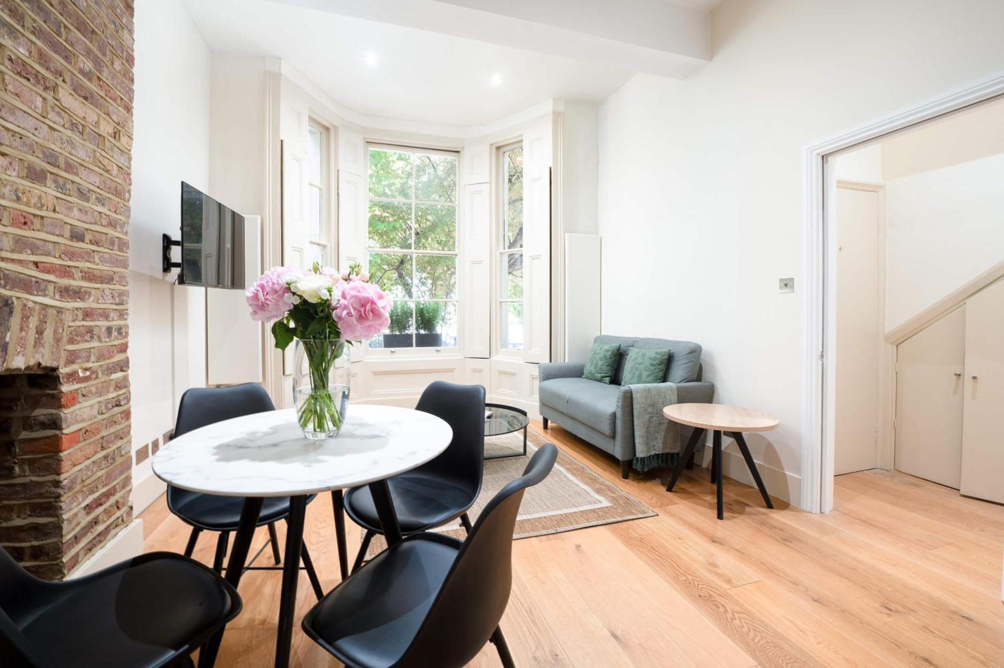 Apartment Capital - Aldridge Road *