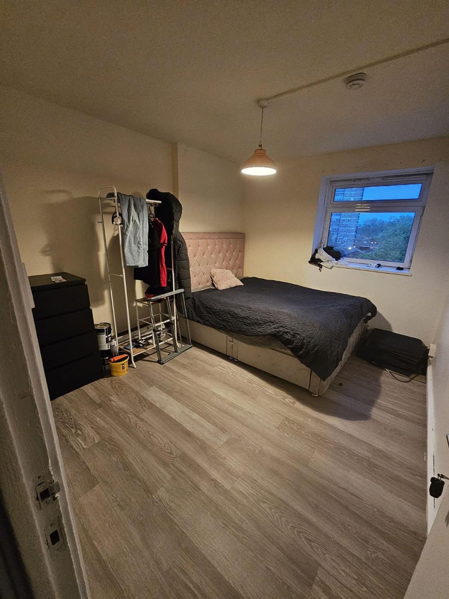 Double With Shared Facilities Homestay London