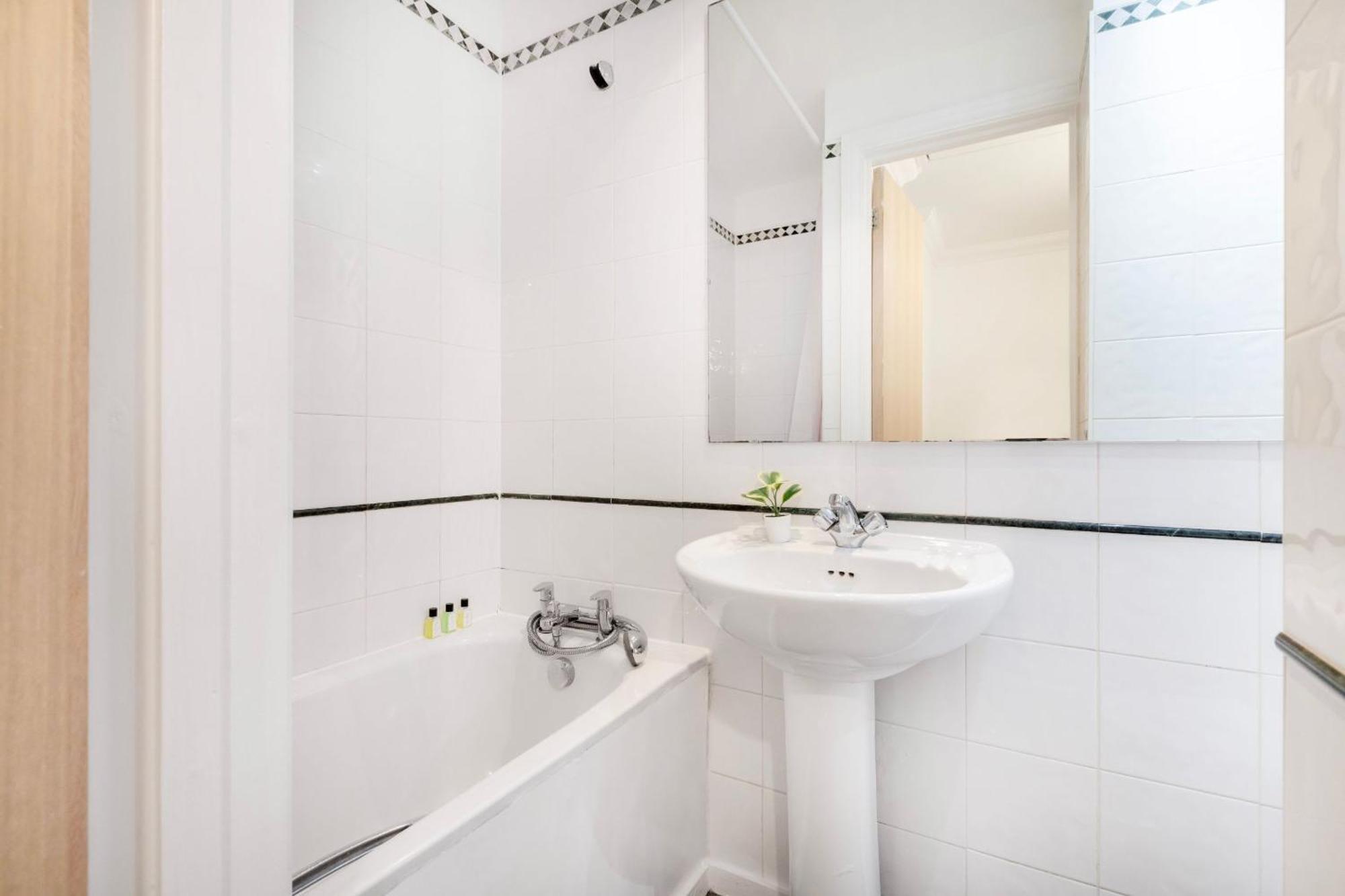 Old Street - 4br Townhouse With Patio - Cityapartmentstay Appartement *