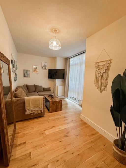 Leilighet Oasis Split Level Flat In Zone 1