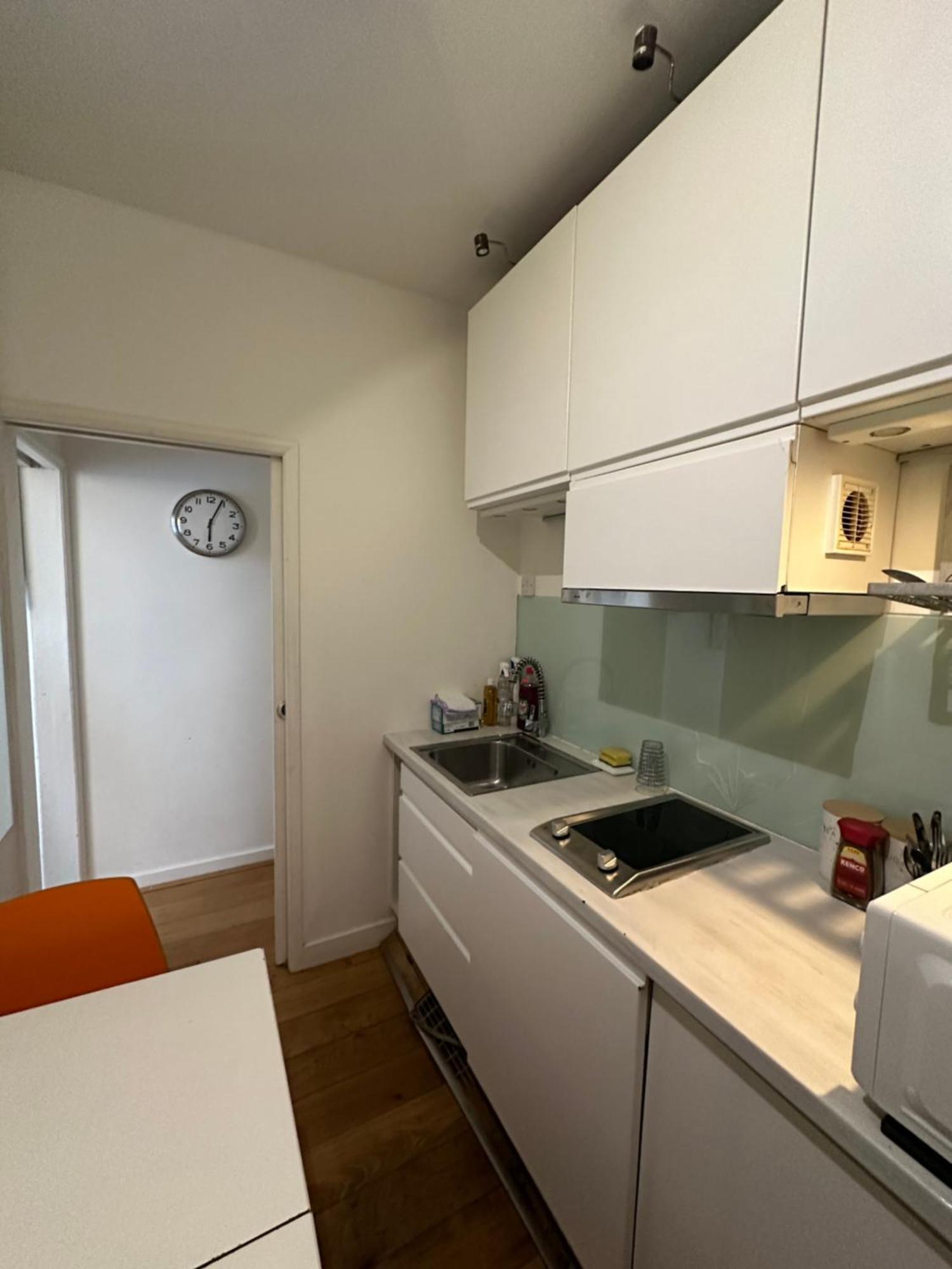 2 Bedroom Flat In Kingscross, St Pancras! 6 People Apartamento *