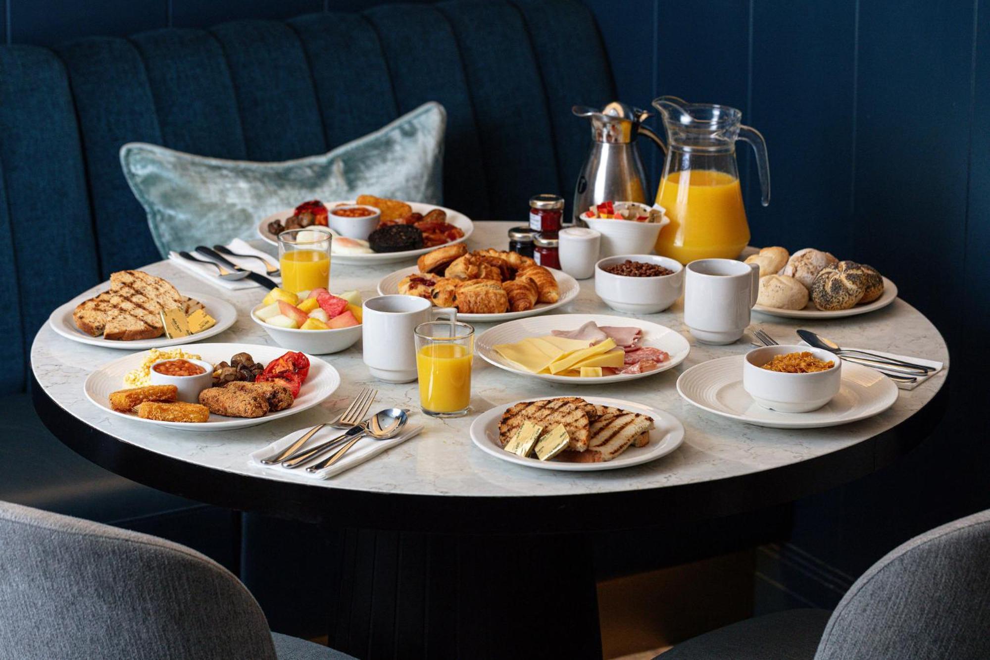 Palace Hotell 4*